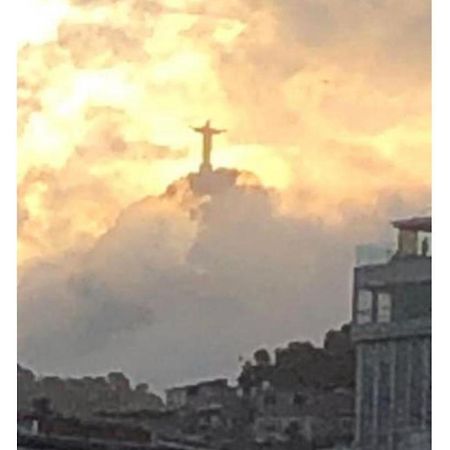 Copacabana Rua Tranquila E Arborizada Perto De Tudo Posto 2 Rio de Janeiro Exterior photo