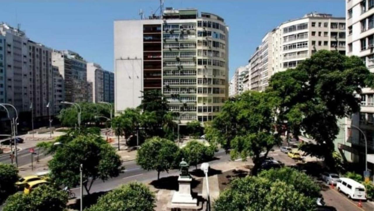 Copacabana Rua Tranquila E Arborizada Perto De Tudo Posto 2 Rio de Janeiro Exterior photo